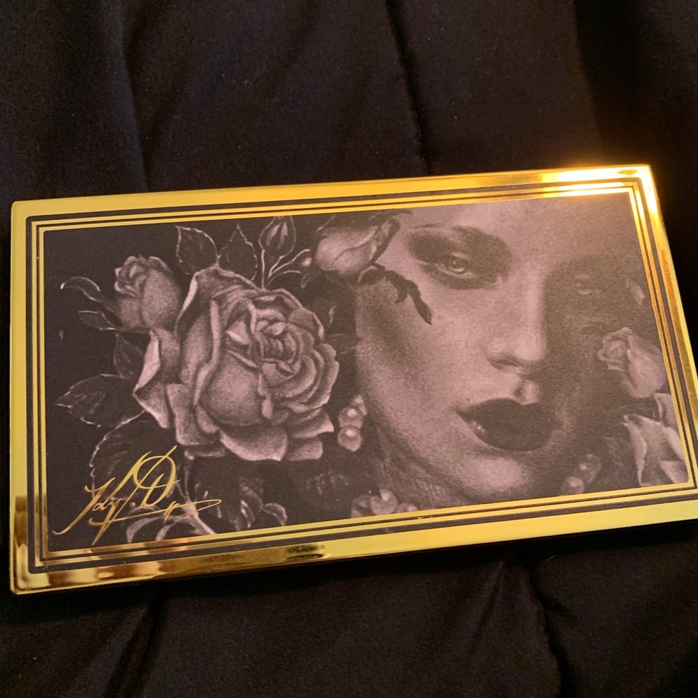 Kat von d 10 year anniversary eyeshadow